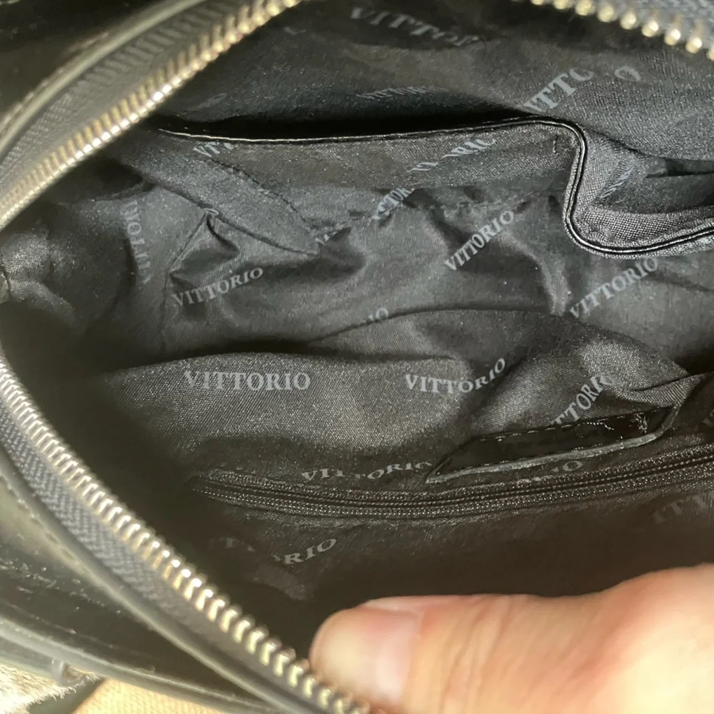 Sale! Genuine Vittorio Bag - Picture 8 of 12